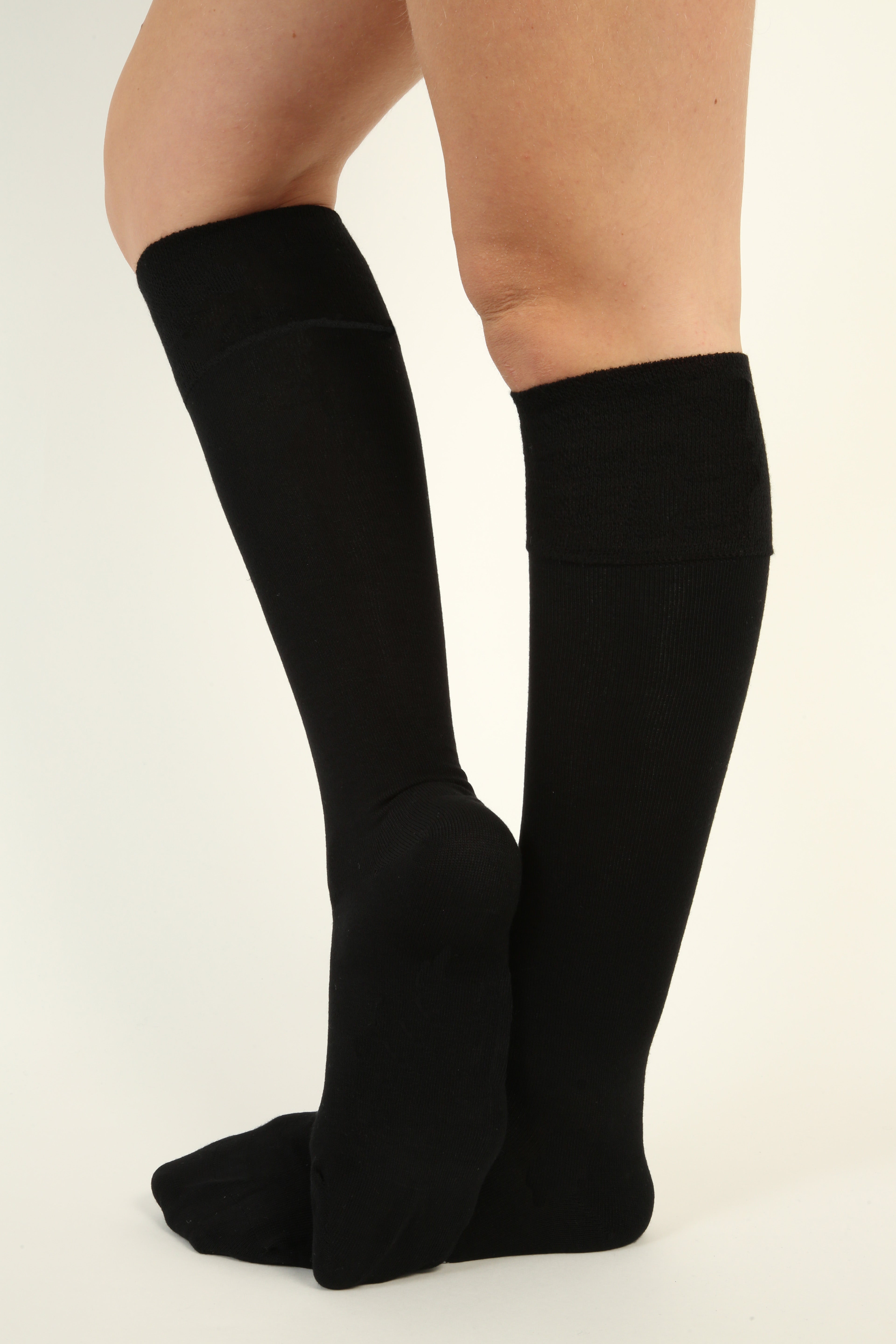 Knee-High Bamboo Socks - 4 pairs