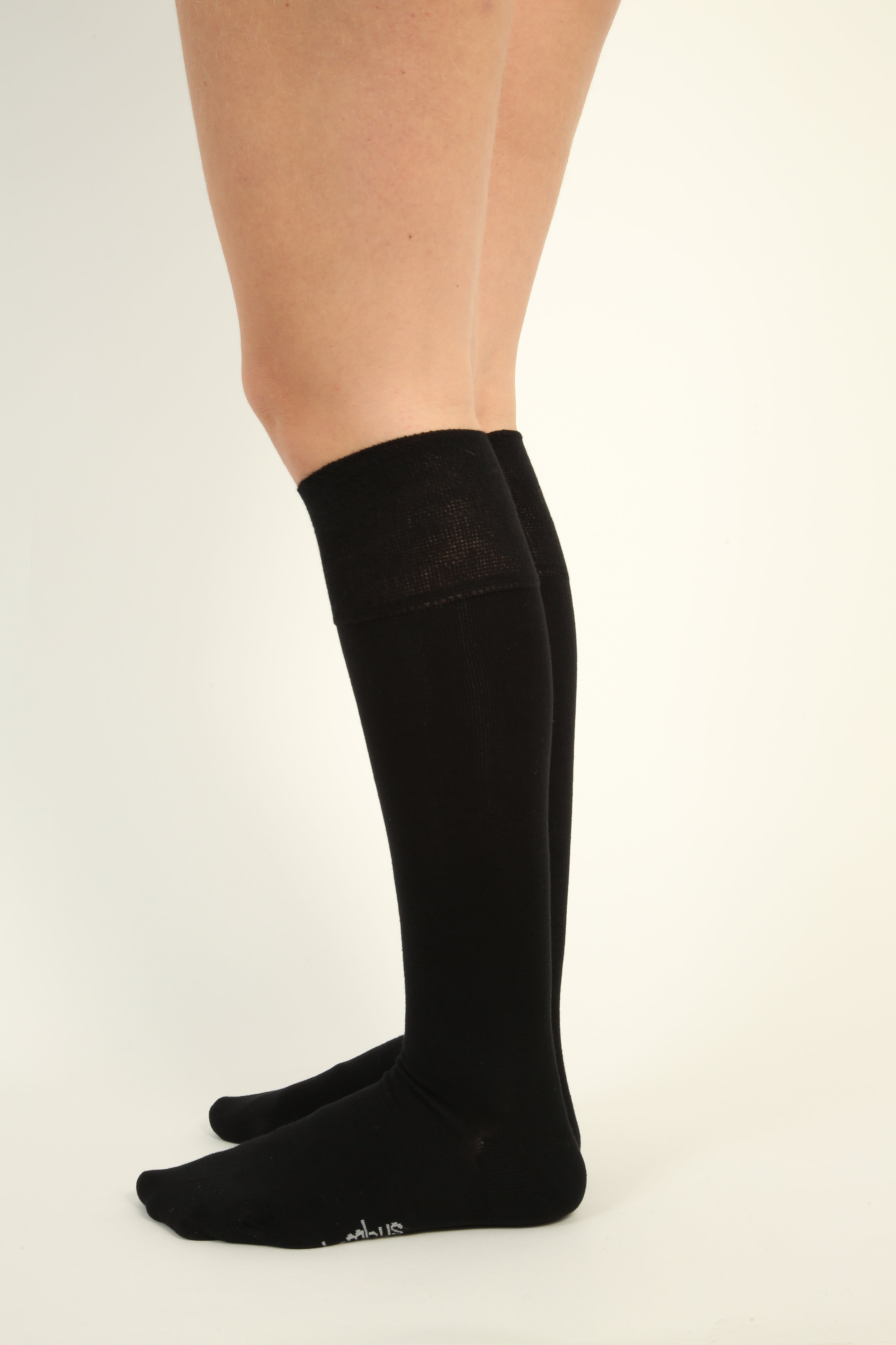Knee-High Bamboo Socks - 4 pairs